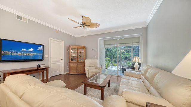 8355 GLENROSE WAY 113, Sarasota, FL 34238