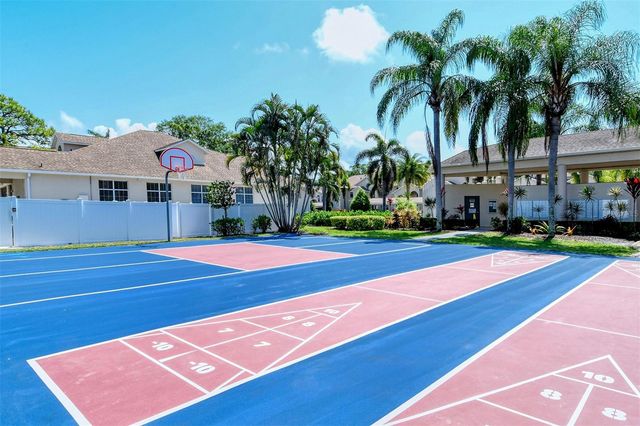 8355 GLENROSE WAY 113, Sarasota, FL 34238