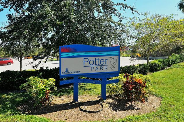8355 GLENROSE WAY 113, Sarasota, FL 34238