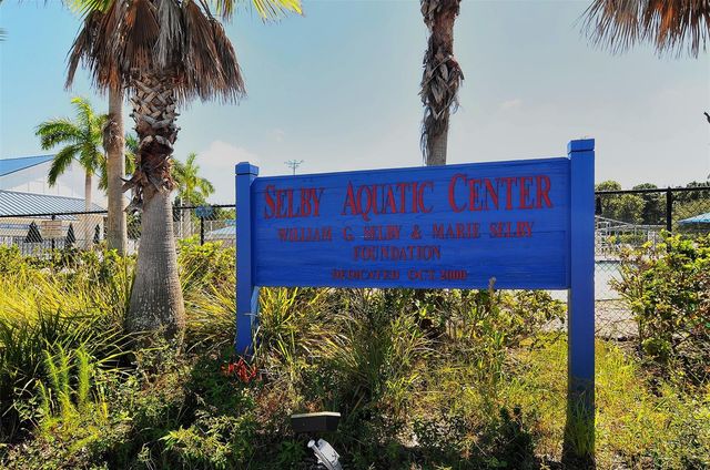 8355 GLENROSE WAY 113, Sarasota, FL 34238