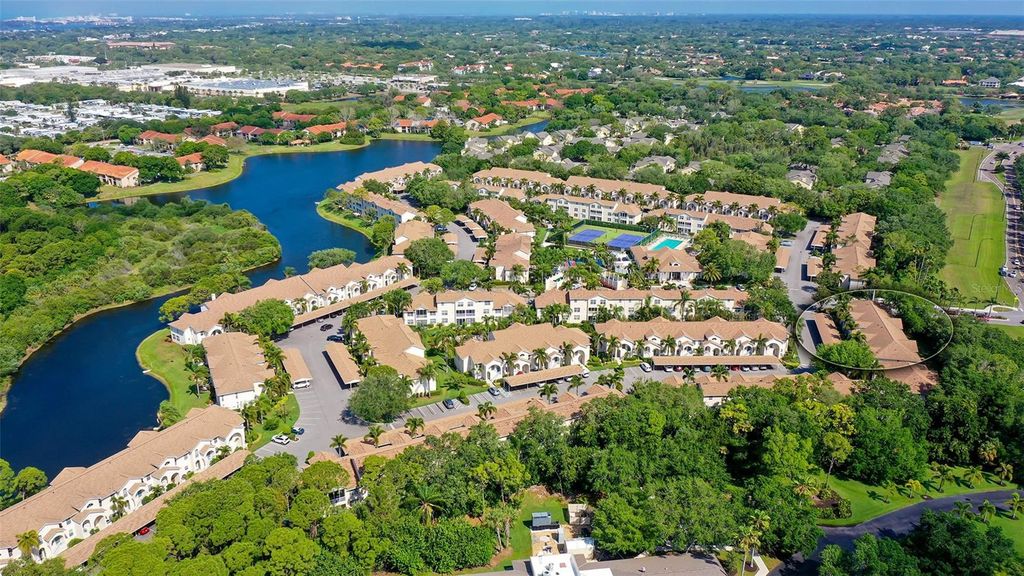 8355 GLENROSE WAY 113, Sarasota, FL 34238