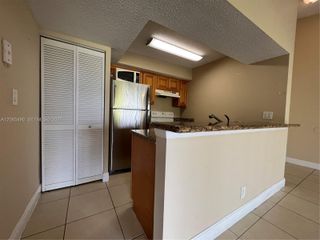 5654 Rock Island Road 234, Tamarac, FL 33319