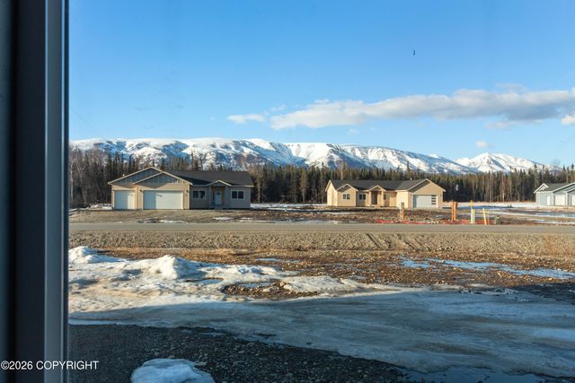 696 W Wood Star Drive, Wasilla, AK 99654