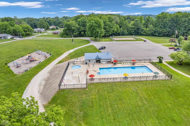 656 Jefferson Valley, Coatesville, IN 46121