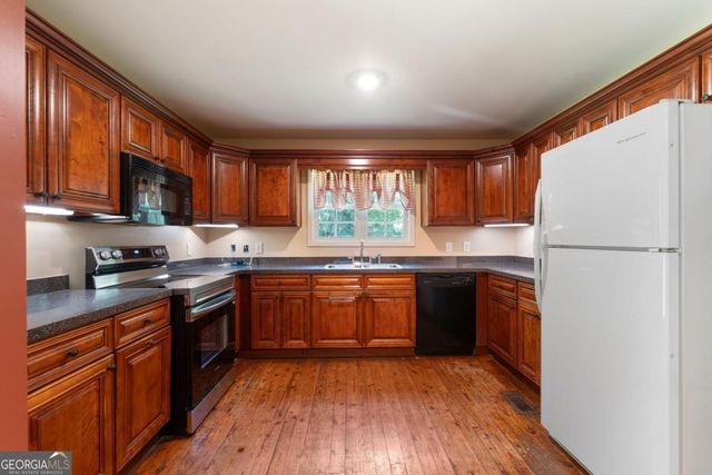 846 Hall Station Road NW, Adairsville, GA 30103