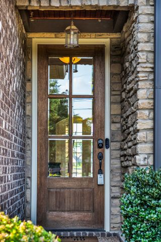 711 Shute Ln, Hendersonville, TN 37075