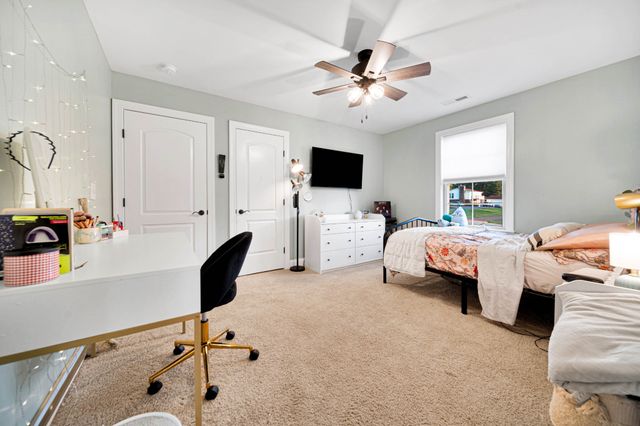 711 Shute Ln, Hendersonville, TN 37075