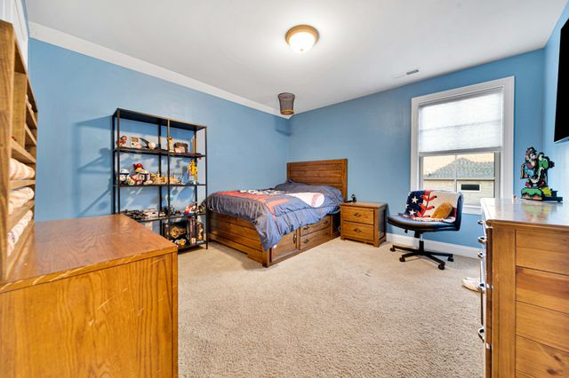 711 Shute Ln, Hendersonville, TN 37075