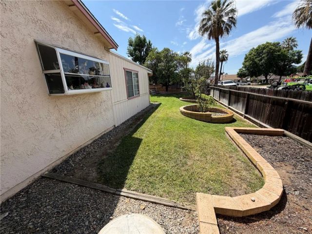 2040 Santa Barbara, Corona, CA 92882