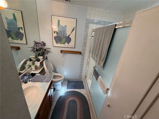 2040 Santa Barbara, Corona, CA 92882