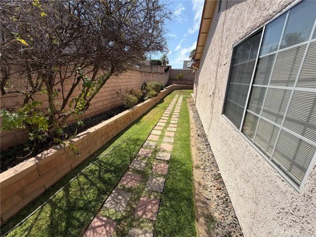 2040 Santa Barbara, Corona, CA 92882