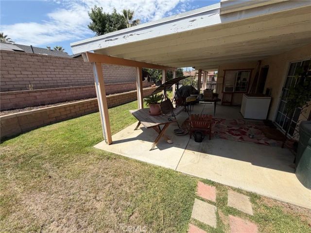2040 Santa Barbara, Corona, CA 92882