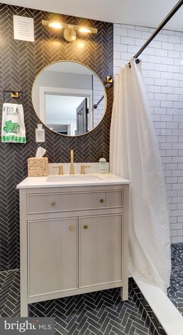 104 PACIFIC AVE, Collingswood, NJ 08108