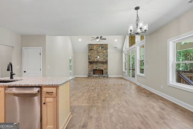 443 Hawks Nest Drive, Blairsville, GA 30512