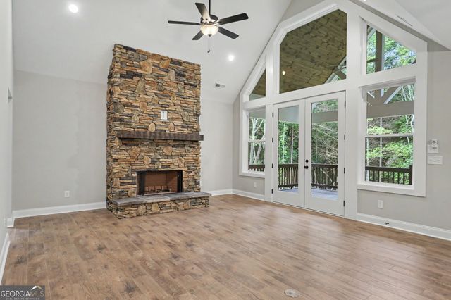 443 Hawks Nest Drive, Blairsville, GA 30512