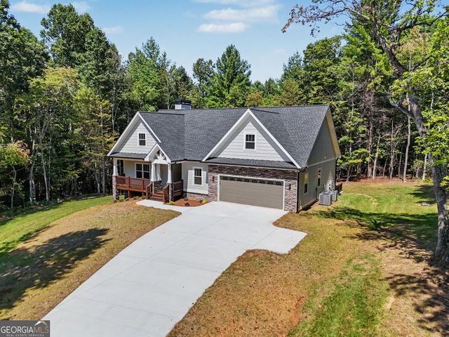 443 Hawks Nest Drive, Blairsville, GA 30512