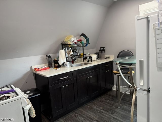 102 Riggs Pl, West Orange Twp., NJ 07052