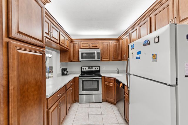 3664 Alder Drive D1, West Palm Beach, FL 33417