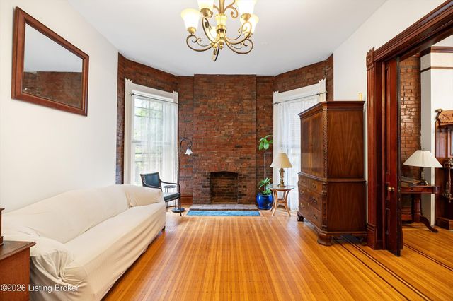 1367 S 2nd St, Louisville, KY 40208