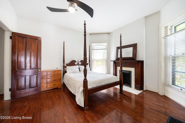 1367 S 2nd St, Louisville, KY 40208