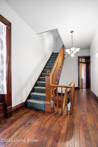 1367 S 2nd St, Louisville, KY 40208