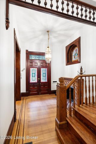 1367 S 2nd St, Louisville, KY 40208