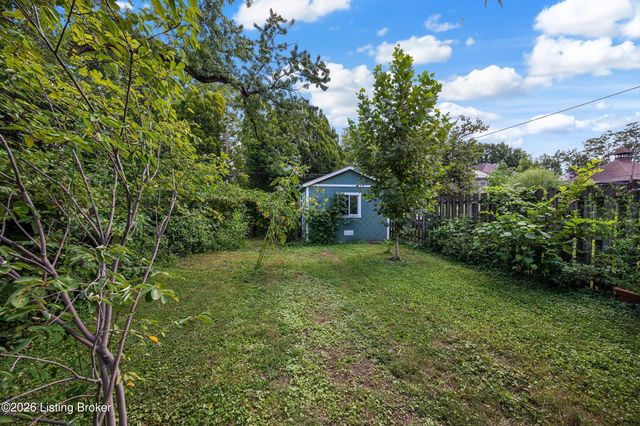 1367 S 2nd St, Louisville, KY 40208
