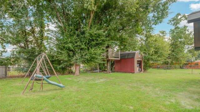 9822 Thorn Street, Houston, TX 77078