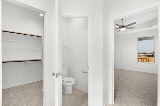 25601 Flora Bella LN, Elgin, TX 78621