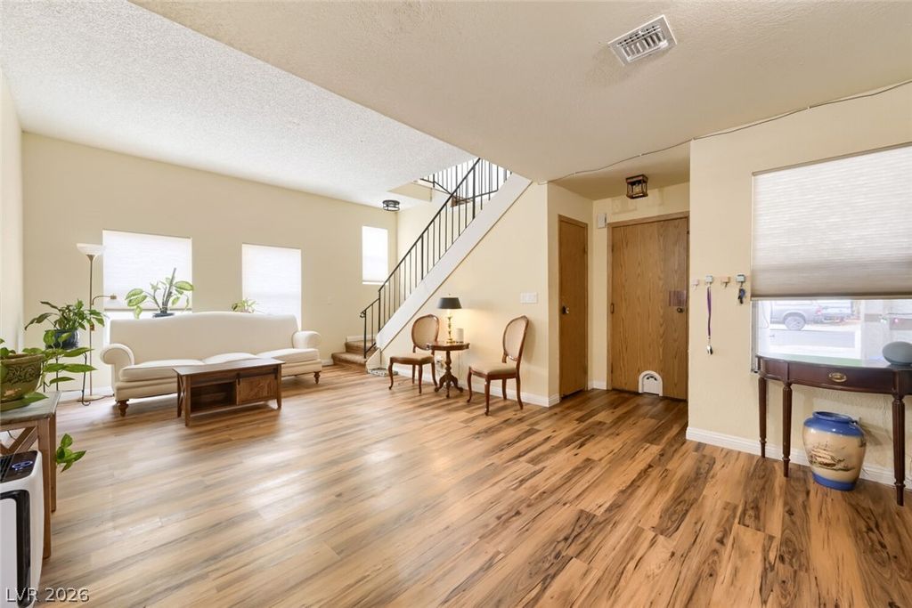 526 Tabony Avenue, Henderson, NV 89011 — photo 5