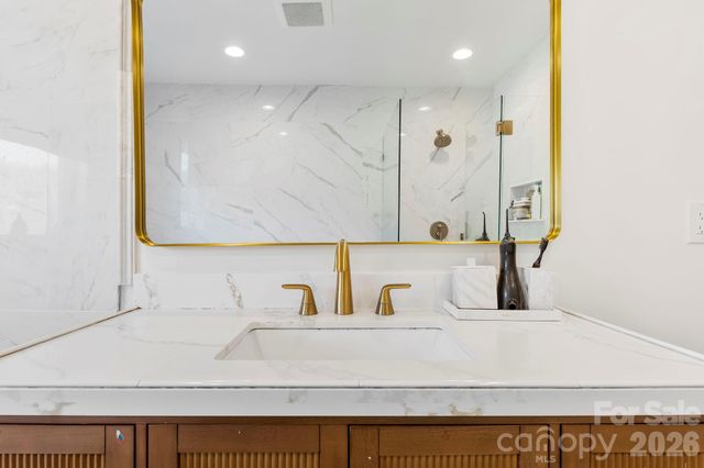 14 Selway Drive, Candler, NC 28715