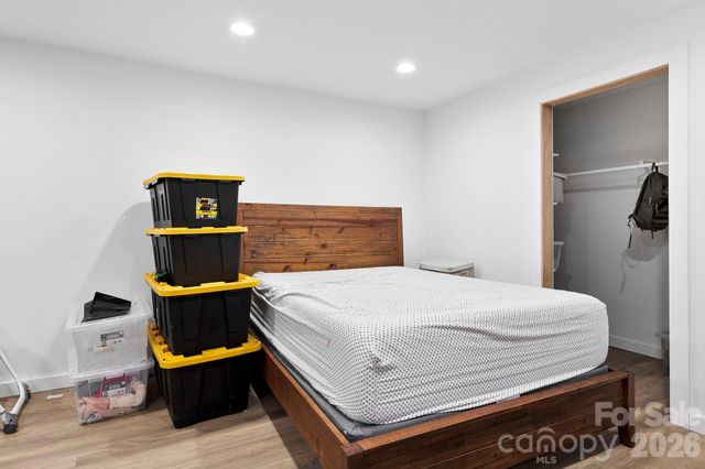 14 Selway Drive, Candler, NC 28715