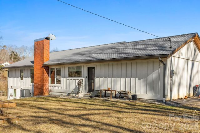 14 Selway Drive, Candler, NC 28715