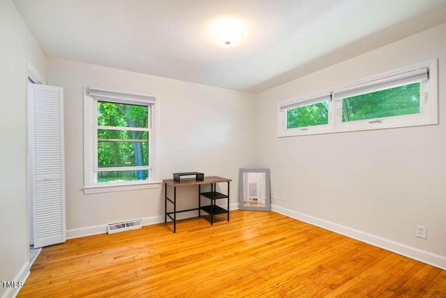 112 Noble Street, Chapel Hill, NC 27516