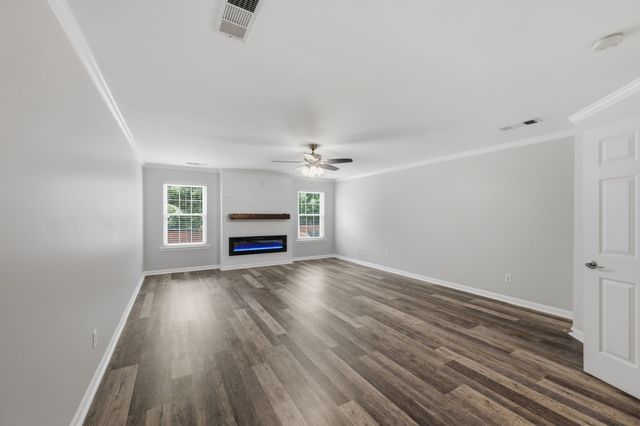 2979 Burtonwood Dr, Spring Hill, TN 37174