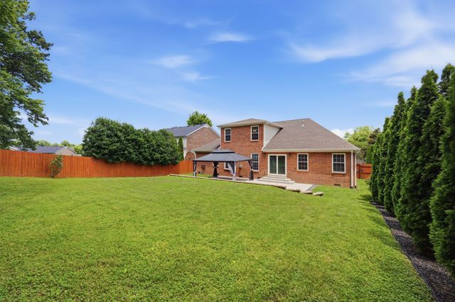 2979 Burtonwood Dr, Spring Hill, TN 37174