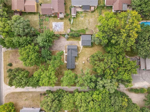 7527 Newton Avenue N, Brooklyn Park, MN 55444