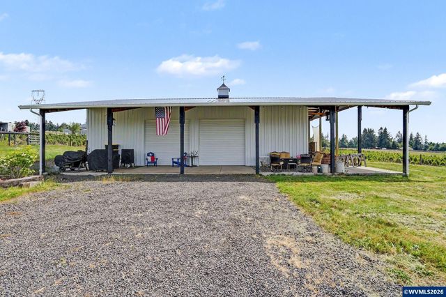 16058 Stormy Dr, Silverton, OR 97381