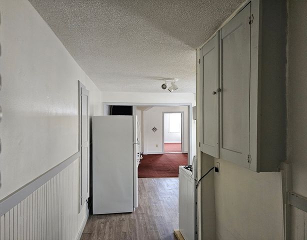 38 Union B, Lowell, MA 01852