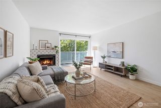 8800 20th Avenue NE #B202, Seattle, WA 98115
