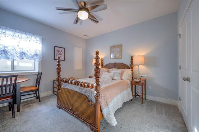 21739 W 116th Terrace, Olathe, KS 66061