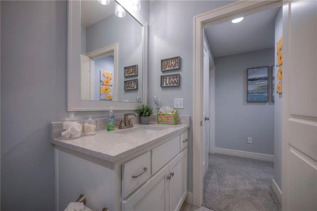 21739 W 116th Terrace, Olathe, KS 66061