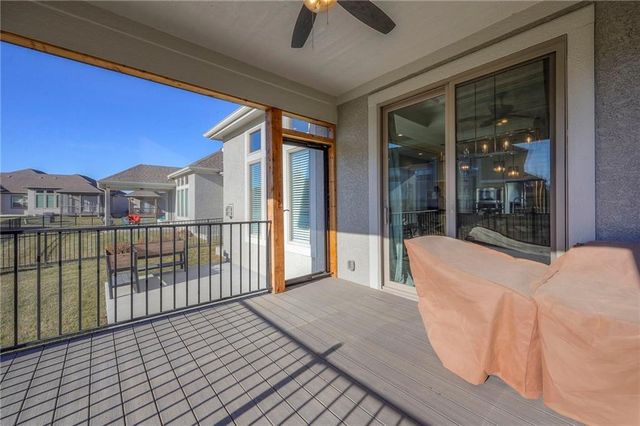 21739 W 116th Terrace, Olathe, KS 66061