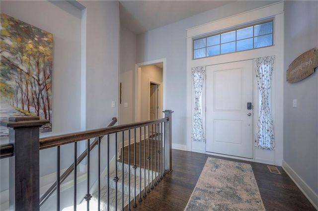 21739 W 116th Terrace, Olathe, KS 66061