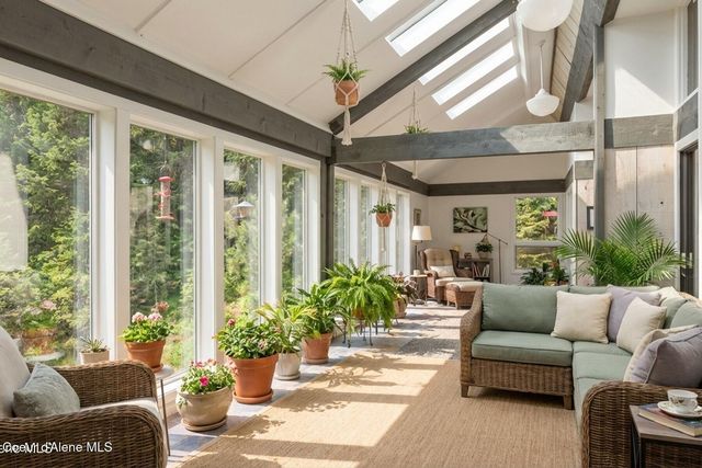 5005 W Cougar Estates Rd, Coeur D'alene, ID 83814
