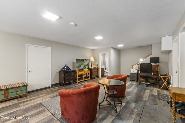 5005 W Cougar Estates Rd, Coeur D'alene, ID 83814