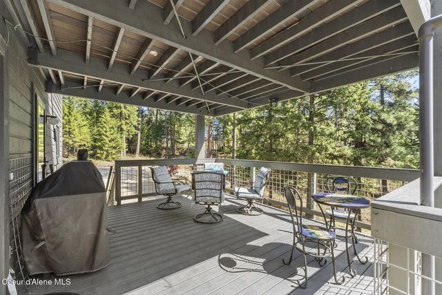 5005 W Cougar Estates Rd, Coeur D'alene, ID 83814
