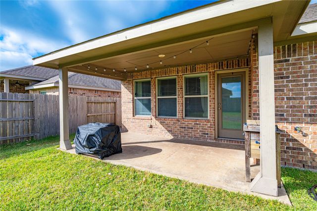 13726 Madera Bend Lane, Rosharon, TX 77583
