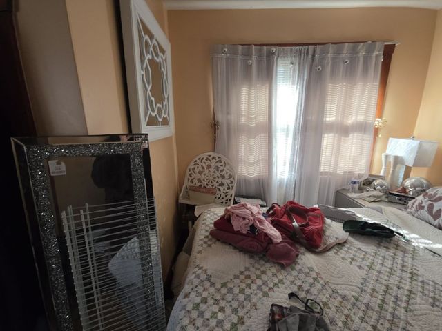 674 N Liberty Street, Elgin, IL 60120