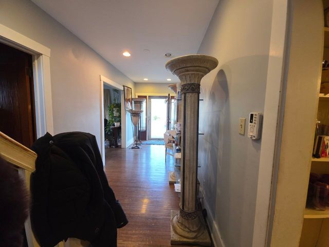 674 N Liberty Street, Elgin, IL 60120